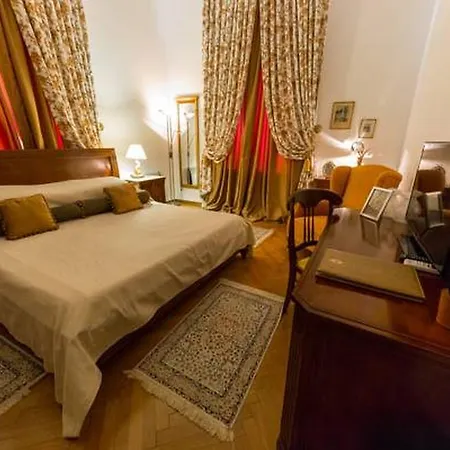 Grand Boutique 4*