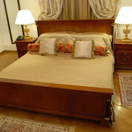 Grand Boutique 4* Bucarest