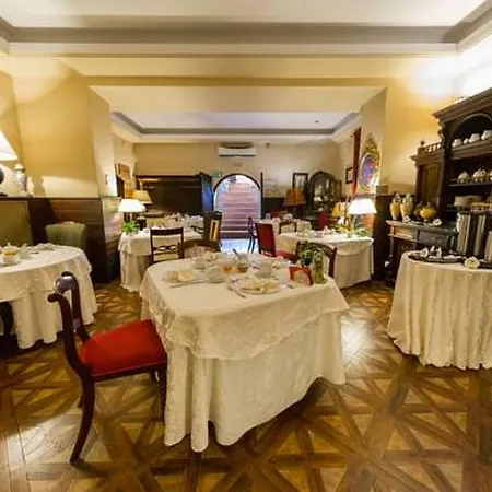 Grand Boutique 4* Bucureşti