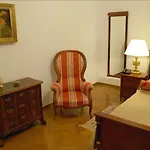 Grand Boutique فندق 4*