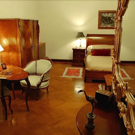Grand Boutique Ξενοδοχείο 4*