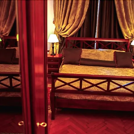 Grand Boutique Ξενοδοχείο 4*