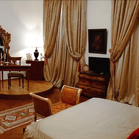 Grand Boutique 4* Bükreş