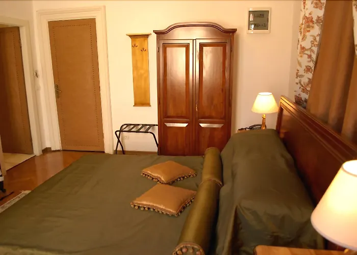 Grand Boutique 4* Bükreş