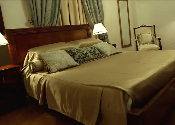 Grand Boutique Hotel