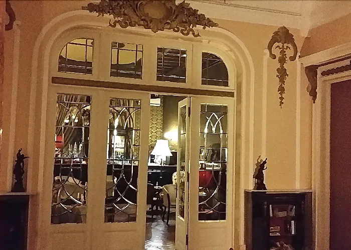 Grand Boutique